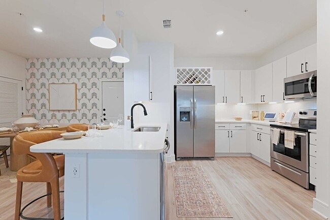 Photo - Tropia Luxury Apartments