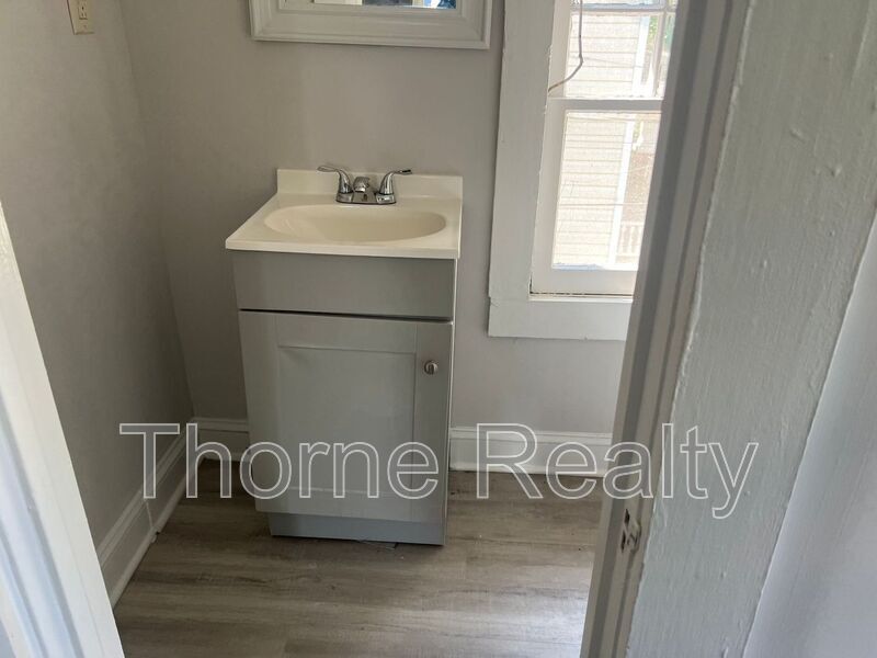 Photo - 605 Hammond St Unit Apt 3C