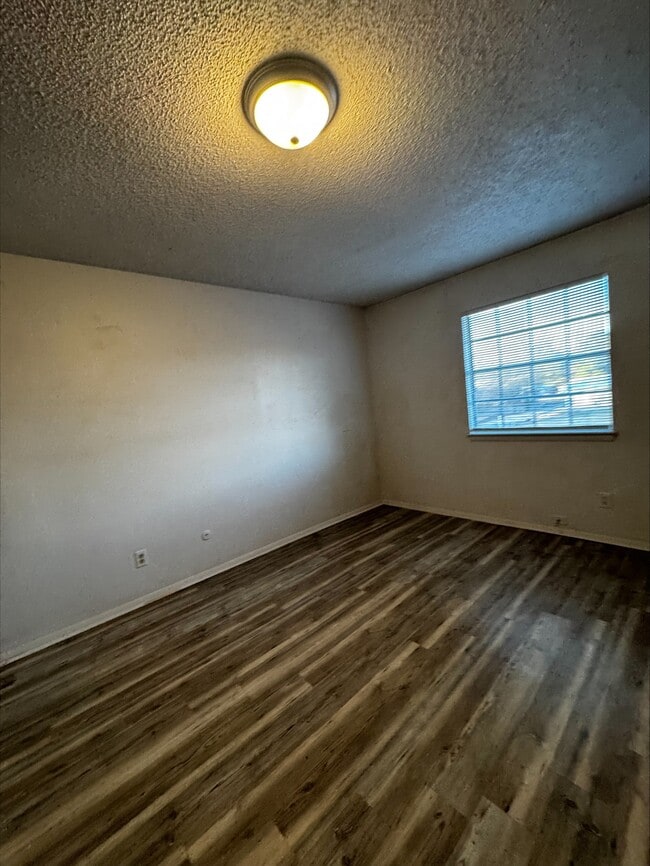 Photo - 18 Fra Mar Dr Unit B