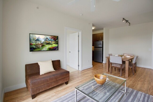 Photo - 200 S Peyton St Unit ID1395504P