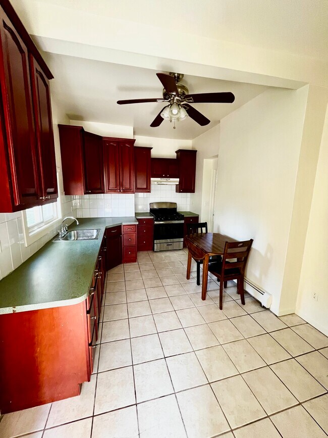 Photo - 500 N Division St Unit 1