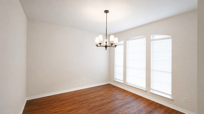 Photo - 2310 Summer Brook Dr