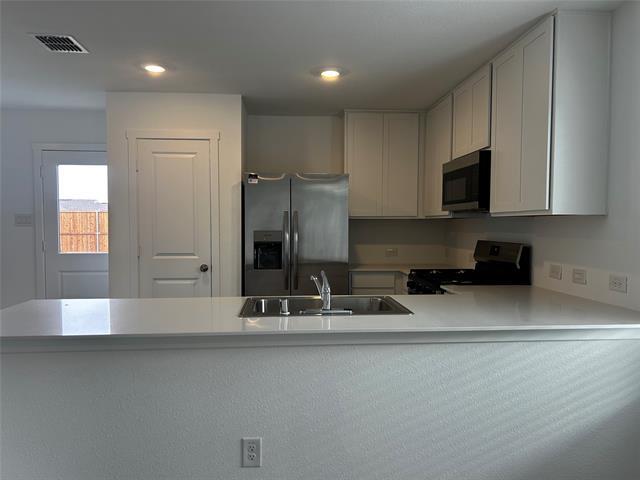 Photo - 701 Dressage Ln