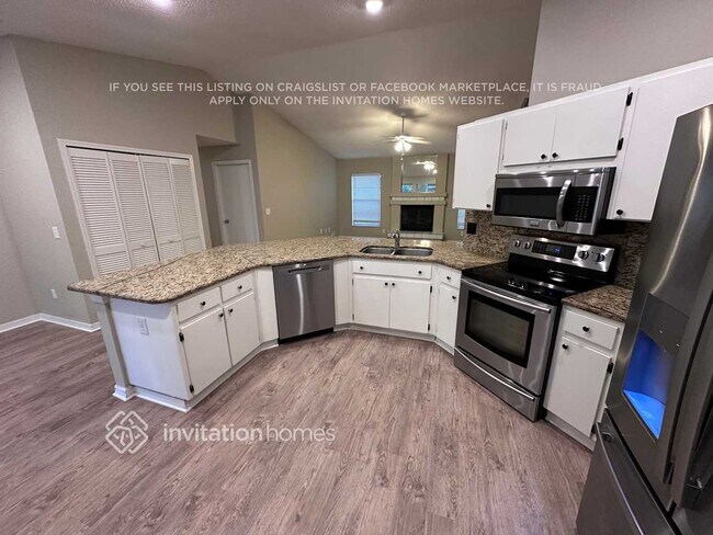 Photo - 1902 River Crossing Dr