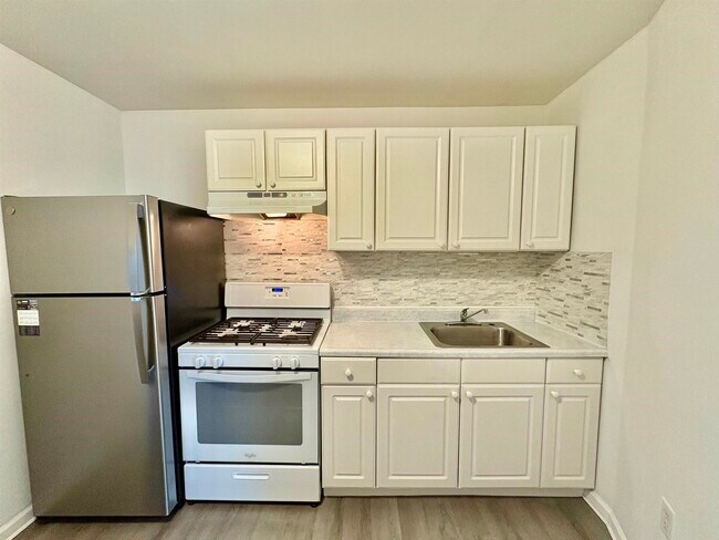 Photo - 105 Columbia Ave