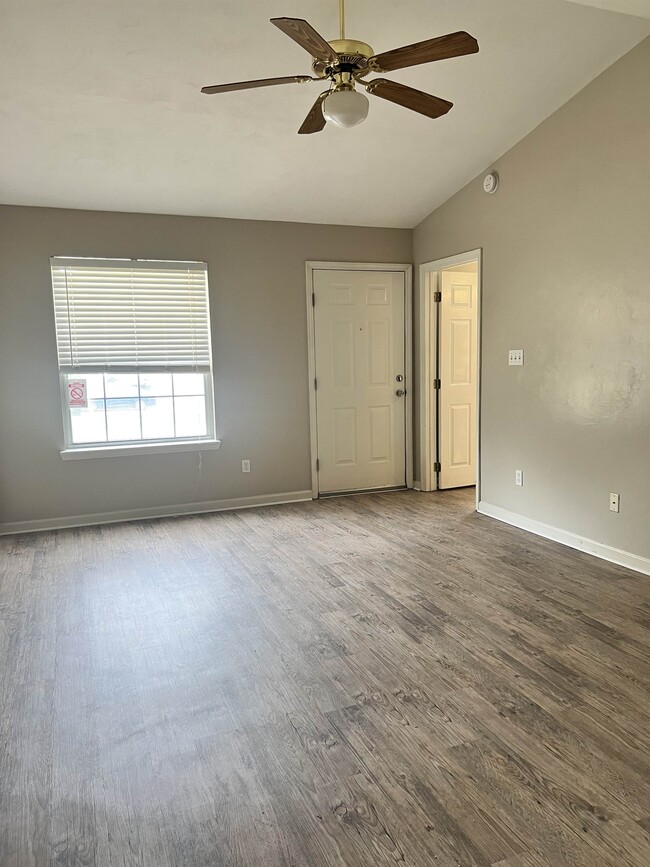 Photo - 4108 Mission Trace Blvd