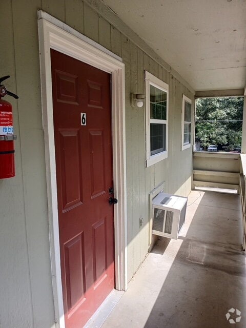 Building Photo - Windham #6 Unit 6 Rental