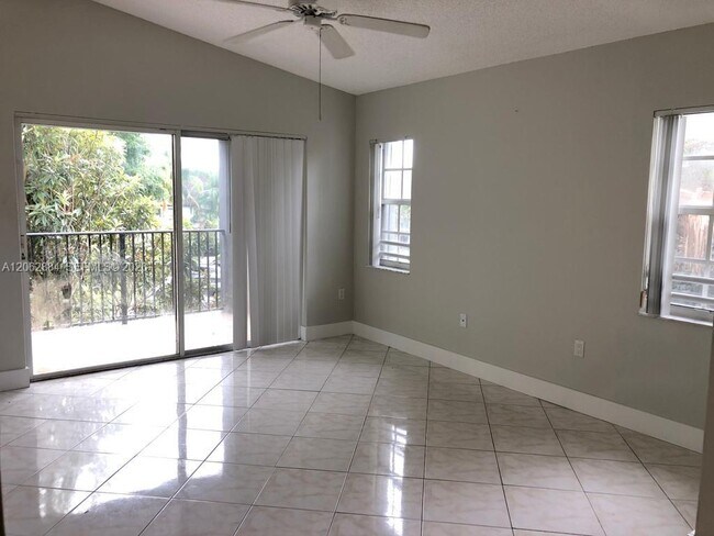 Photo - 4540 NW 107th Ave Unit 307-11