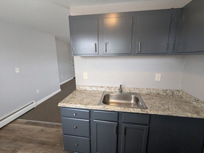 Photo - 15 Carpenter St