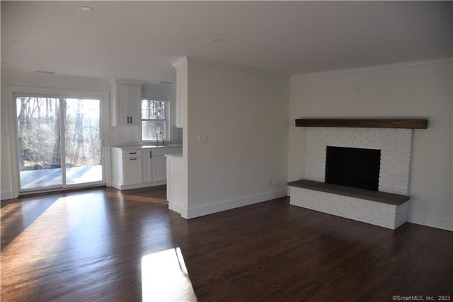 Photo - 32 Deer Hill Rd