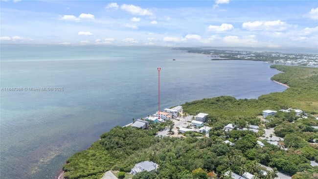 Photo - 235 Tavernier Dr