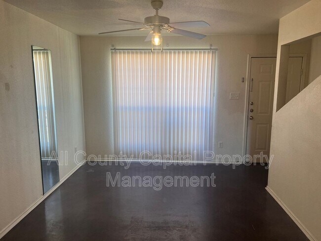 Photo - 4404 Mattie Dr Unidad 4404