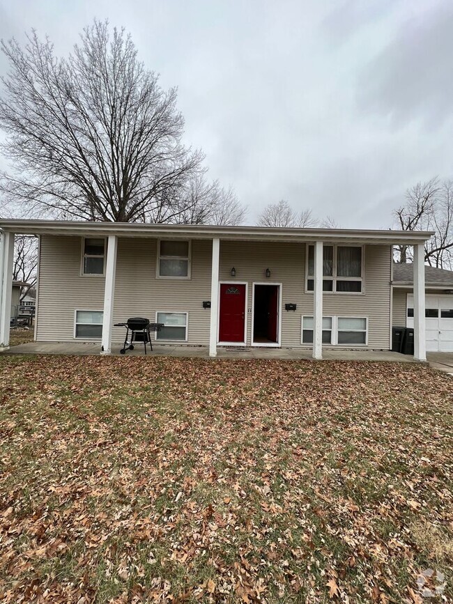 Building Photo - 3 Bedroom Duplex Rental