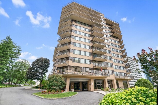 Building Photo - 25 Rockledge Ave Unit 1111 Rental