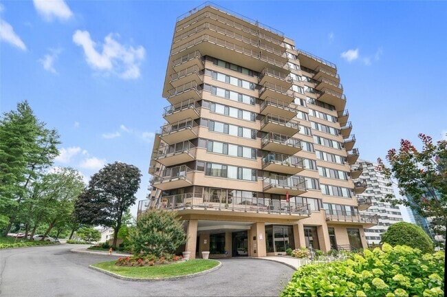 Building Photo - 25 Rockledge Ave Unit 1111 Rental