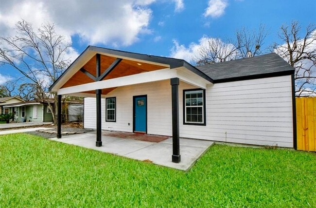 Photo - 7703 McHenry St Casa