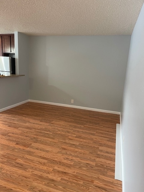 Photo - Lake Hill Apartments