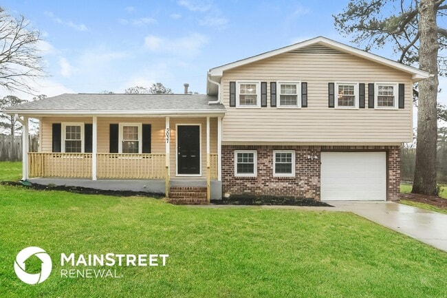 Photo - 3037 Kathy Ln NW