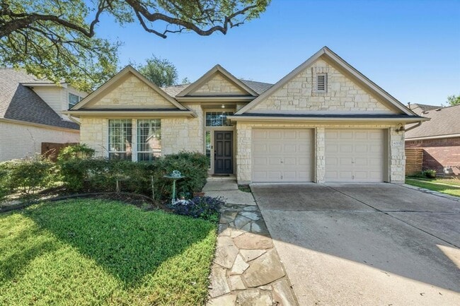 Building Photo - 6213 Mesa Grande Dr