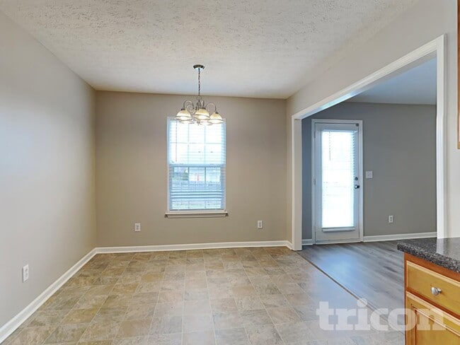 Photo - 1811 Packard Ct