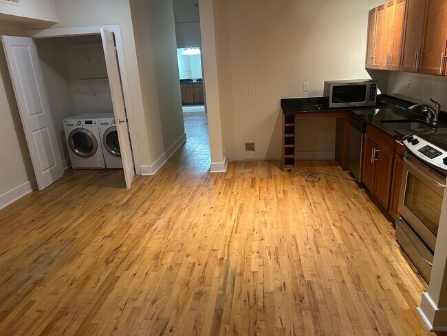 Photo - Mortons Apartments