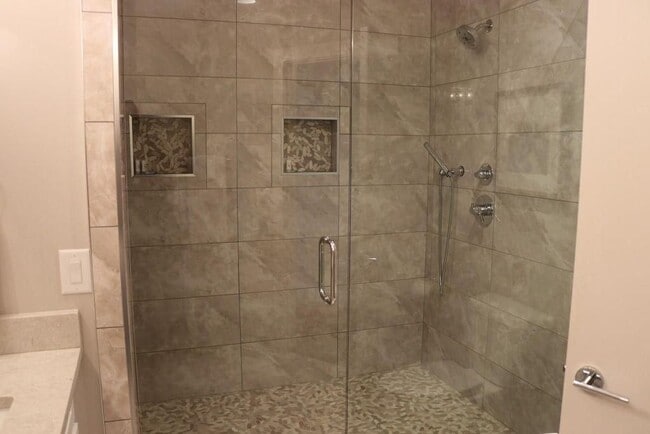 Photo - 927 13th Ave S