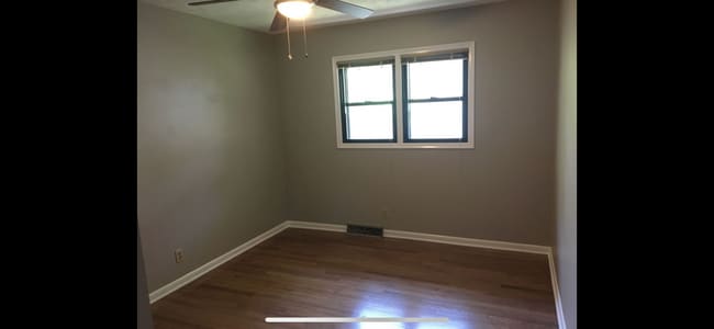 Photo - 4905 Cresthaven Dr