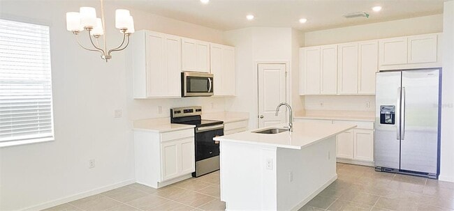 Photo - 413 Silver Palm Dr