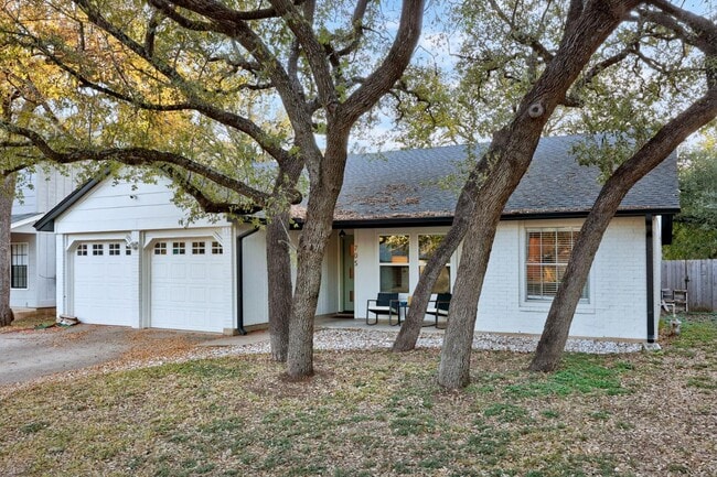 Photo - 705 Russet Valley Dr