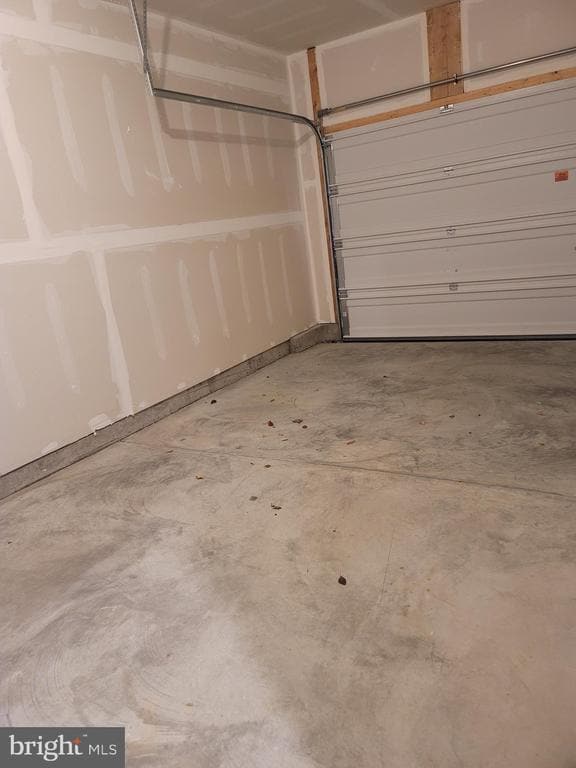 Photo - 50 Peregrine Way
