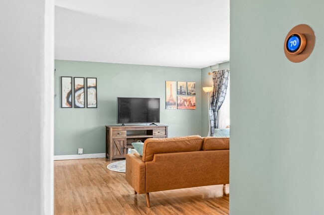 Building Photo - 2913 13th St