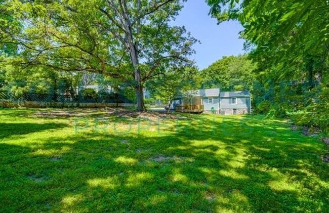 Photo - 127 Idlewilde Dr Unit 1