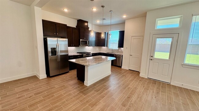 Photo - 10110 Agave Pt Ln