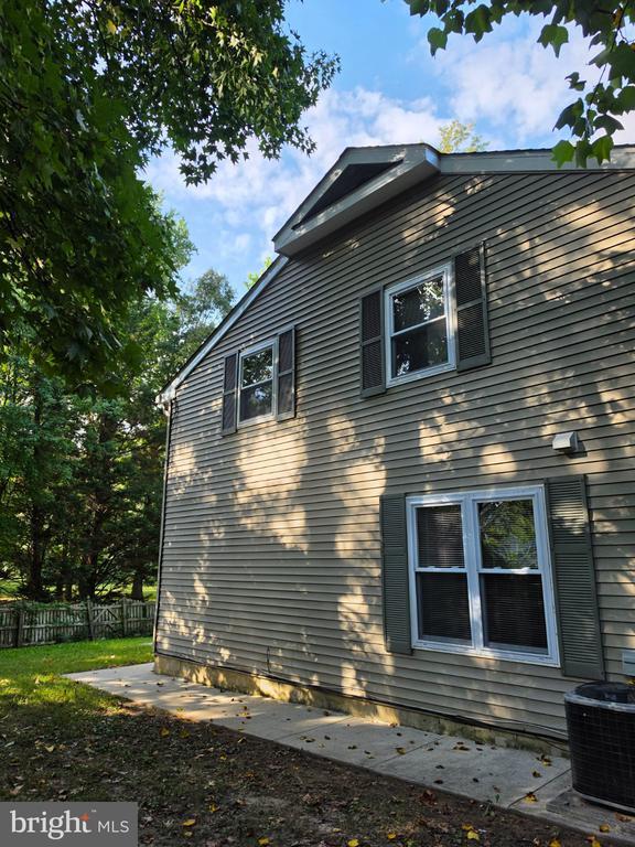 1412 Woodmill Dr