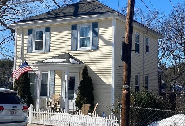 Photo - 18 Gaston St