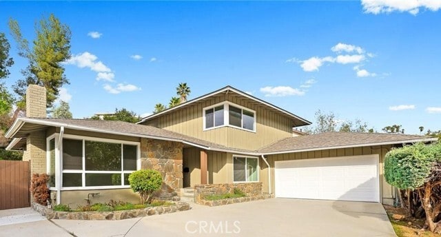 Building Photo - 1653 Vía Del Rey