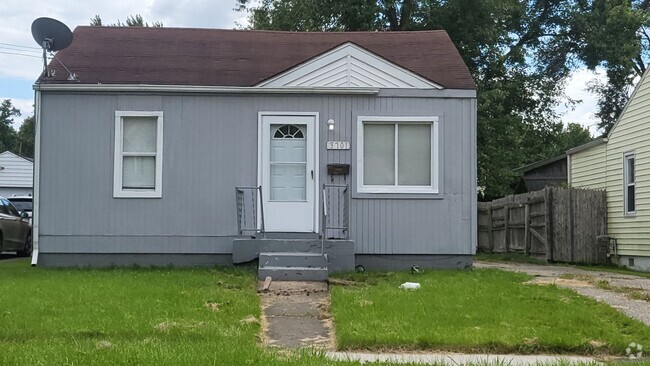 Building Photo - 2-bedroom, newly remodeled home on Flint's...