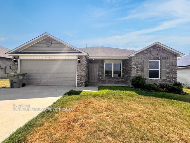 Photo - 1137 Santa Fe Trl