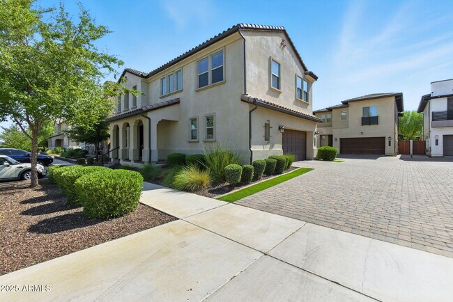 Photo - 1935 S Follett Way