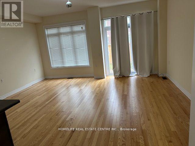 Photo - 106 Royal Fern Cres