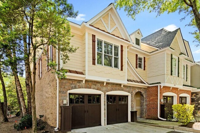 Photo - 3276 Kensington Rd