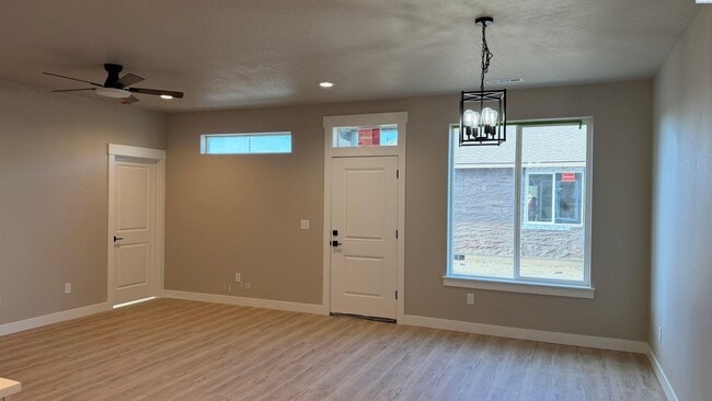 Photo - DUPLEX/Short Term Option Available