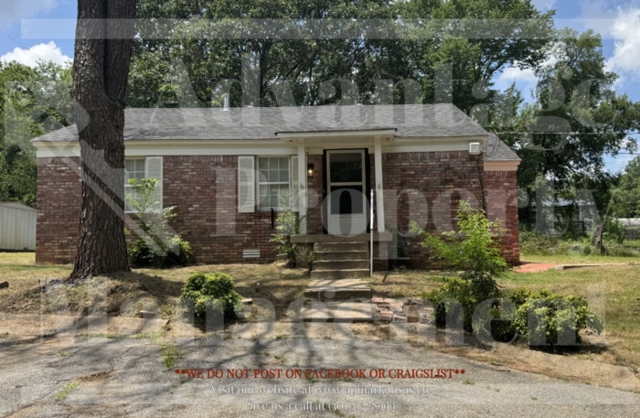 Photo - 1519 Phyllis St House