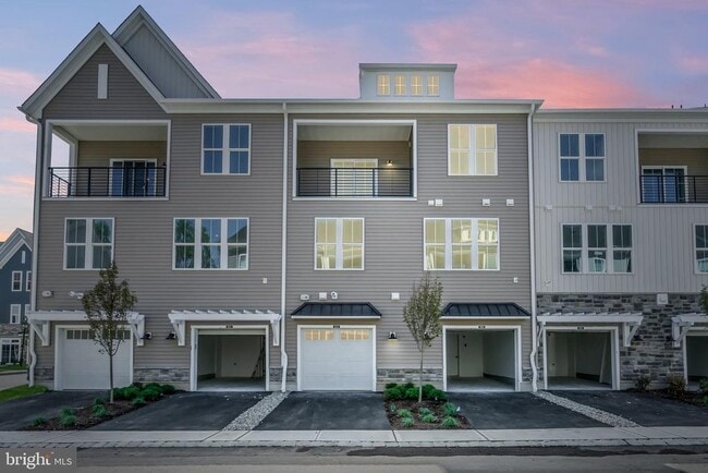 Photo - 8102 Donatello Dr