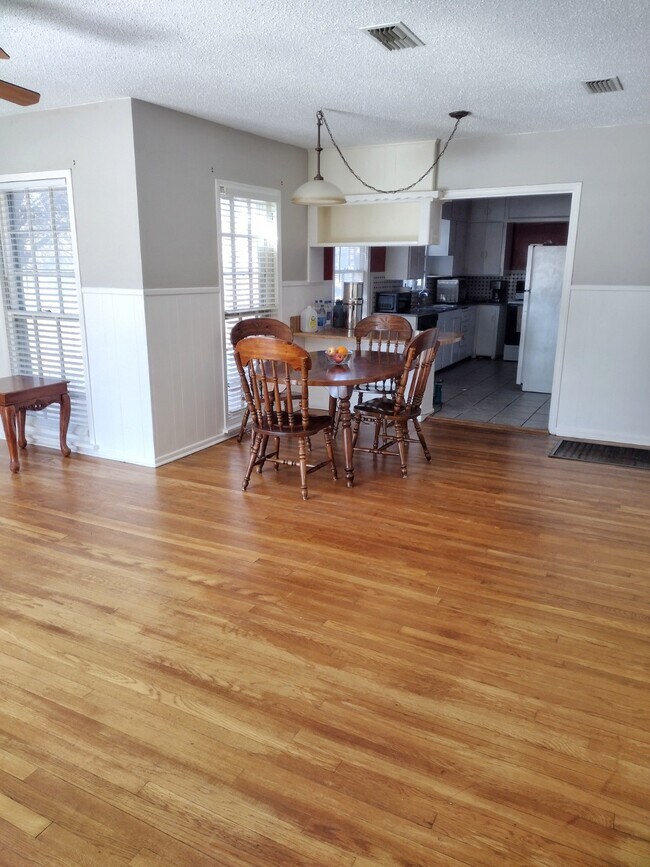 Photo - 2522 24th St