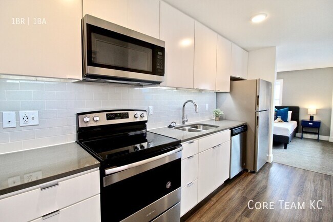 Photo - 3837 Main St Unit 806