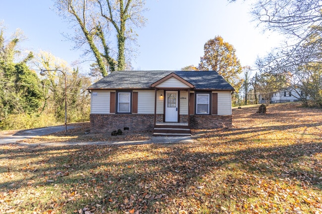 Photo - 4864 Shell Ln