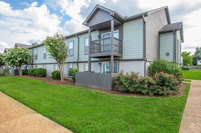 Photo - Chase Cove Apartments