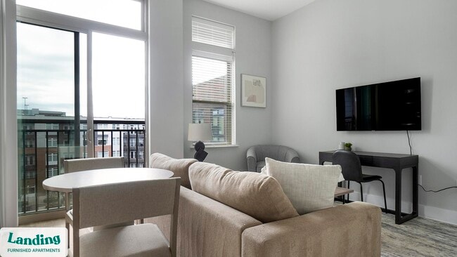 Photo - 545 Foster St Unidad 616.1403759