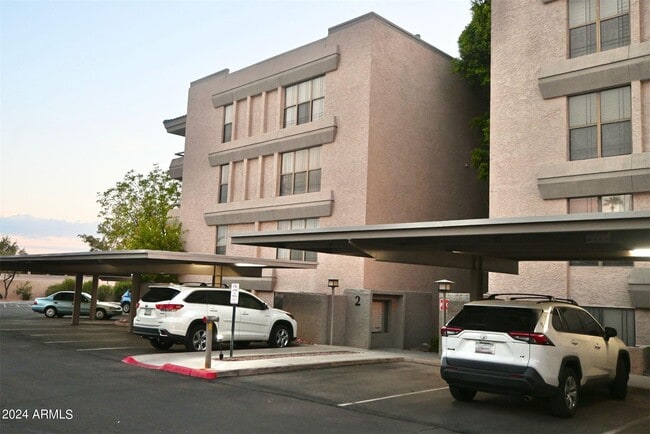 Photo - 5122 N 31st Way Unit 218